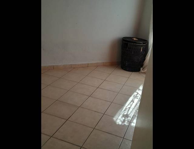 4 BEDROOM HOUSE FOR SALE IN LOTUS GARDENS